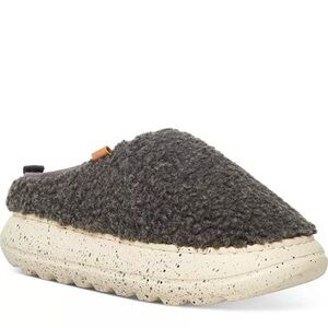 cool planet by Steve Madden
Women's Buzz-S Scuff Slippers Size 5.5
